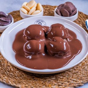 Siyah Çikolatalı Profiterol 20 Adet 1 Kg